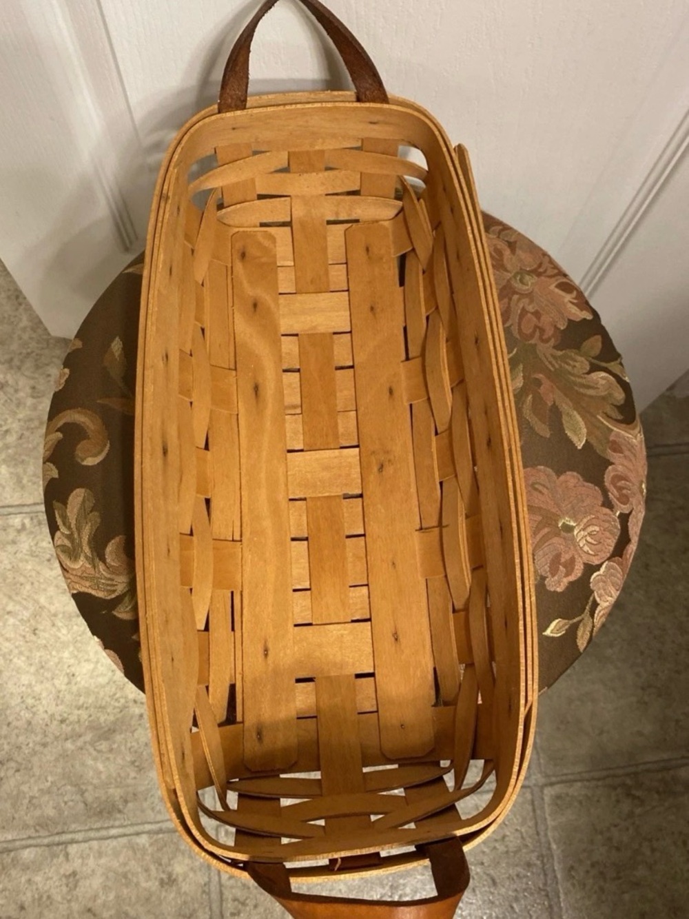 Auth VTG ‘97 Longaberger Maple Wood Splint Basket, Leather Handles, Signed (A)